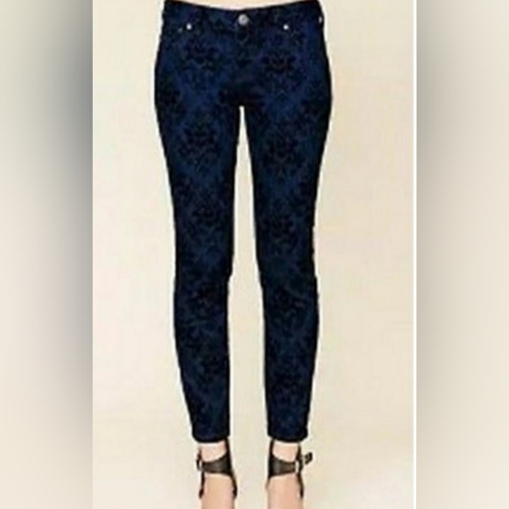Free People Blue Jeans Black Velvet Detail Streetwear Casual Baddie Size 27